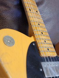 Fender 52 Heavy Relic Telecaster 7