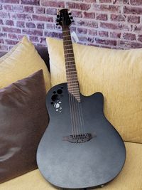 Ovation 2078TX_Front